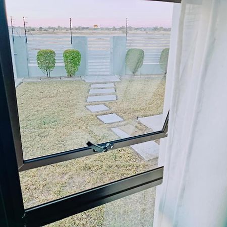Northern Oasis Hotel Oshakati Exterior photo